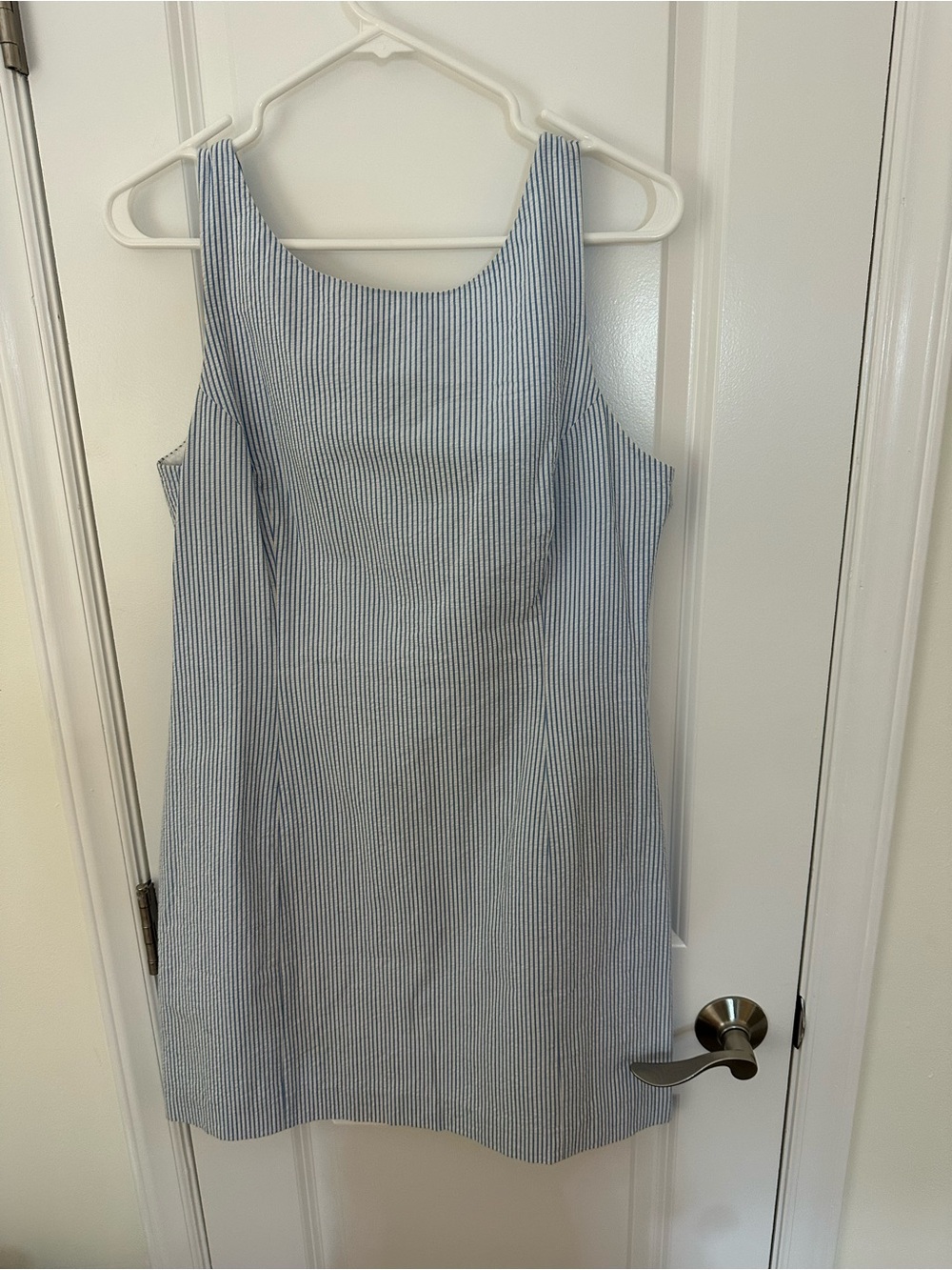 Southern Tide Seersucker Ruffle V-Back Dress Blue White Size 10